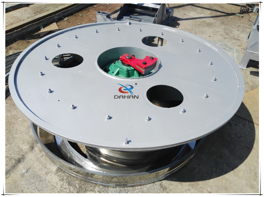 振動(dòng)篩分機(jī)振動(dòng)體